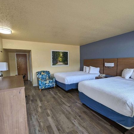 University Inn Gainesville Exterior photo